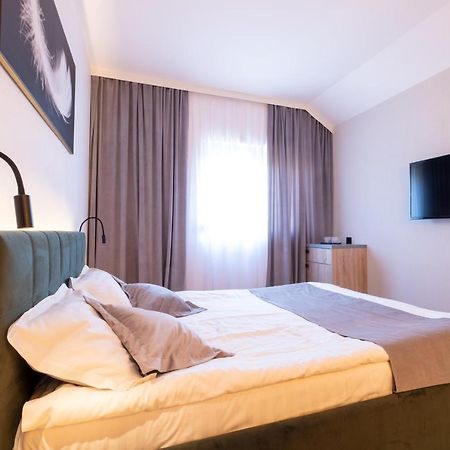 Pensiunea Casa Georgia Comanesti  Exteriör bild