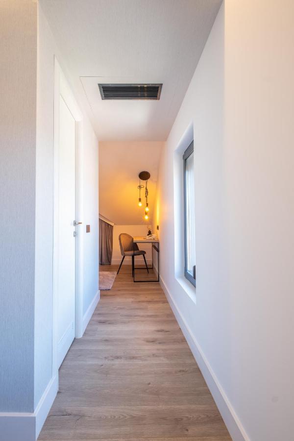 Pensiunea Casa Georgia Comanesti  Exteriör bild